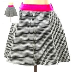 Aeropostale Stripes skirt Size Large NWTG